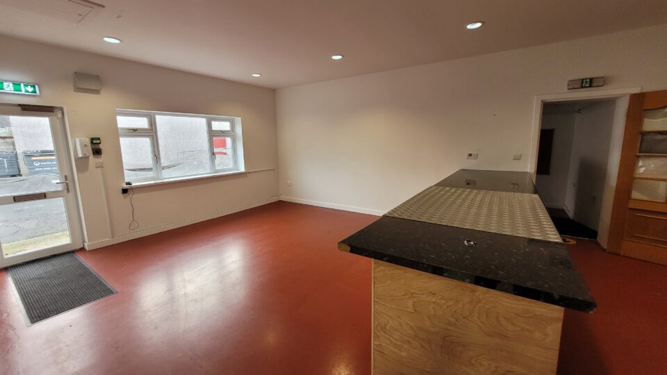 For Lease Offices with Trade Counter and Warehouse, Kilmaurs DM