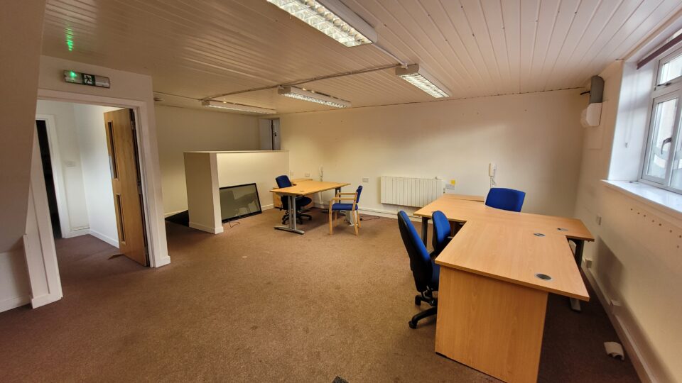 For Lease Offices with Trade Counter and Warehouse, Kilmaurs DM